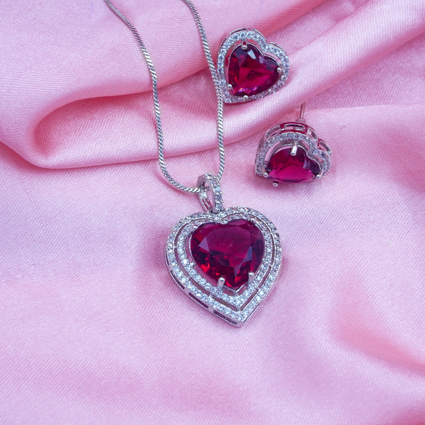 Elegant jewell Stone Heart Shape Pendant & Earrings Set With Link Chain Foe women And Girls.